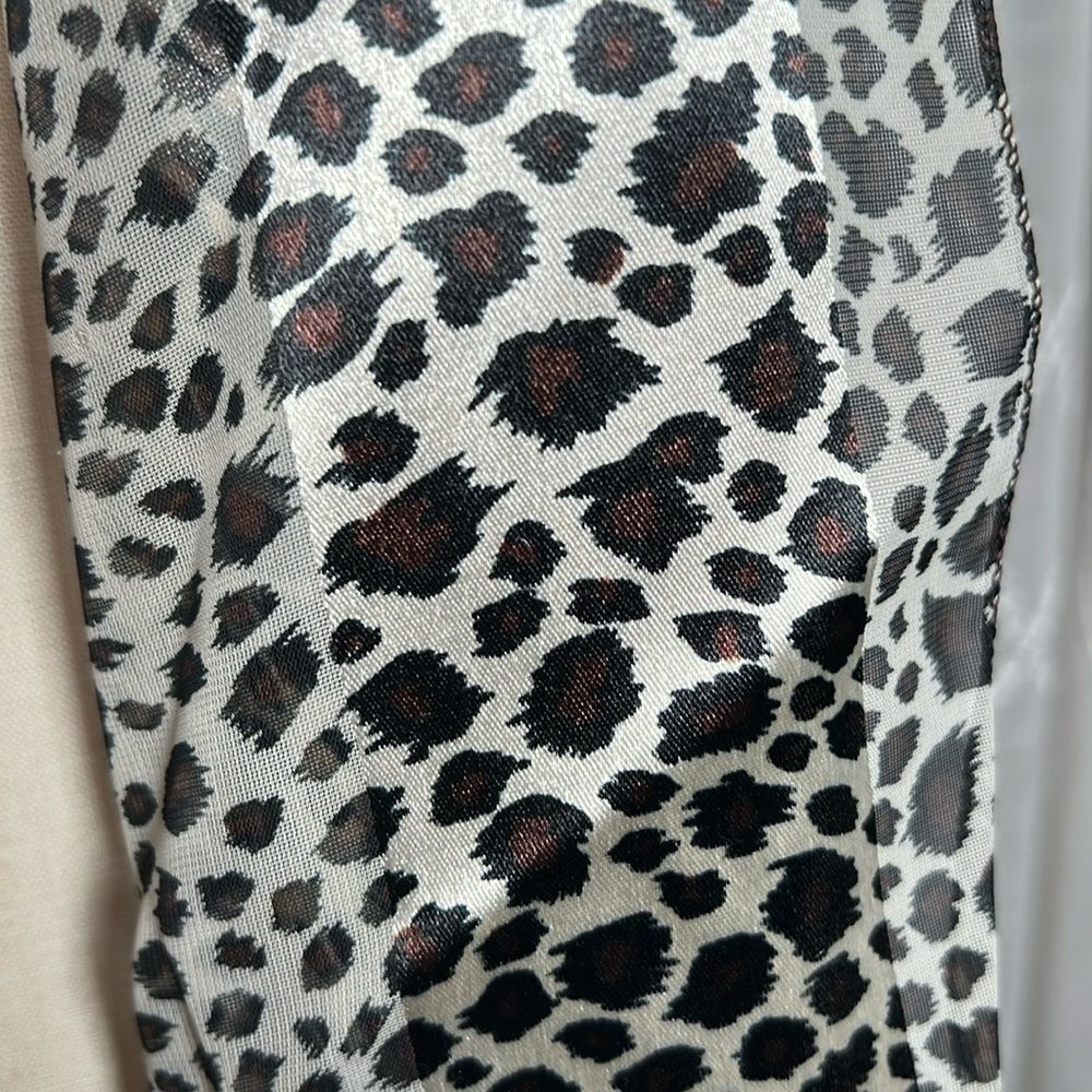 Long rectangle Scarf - Picture 2 of 3